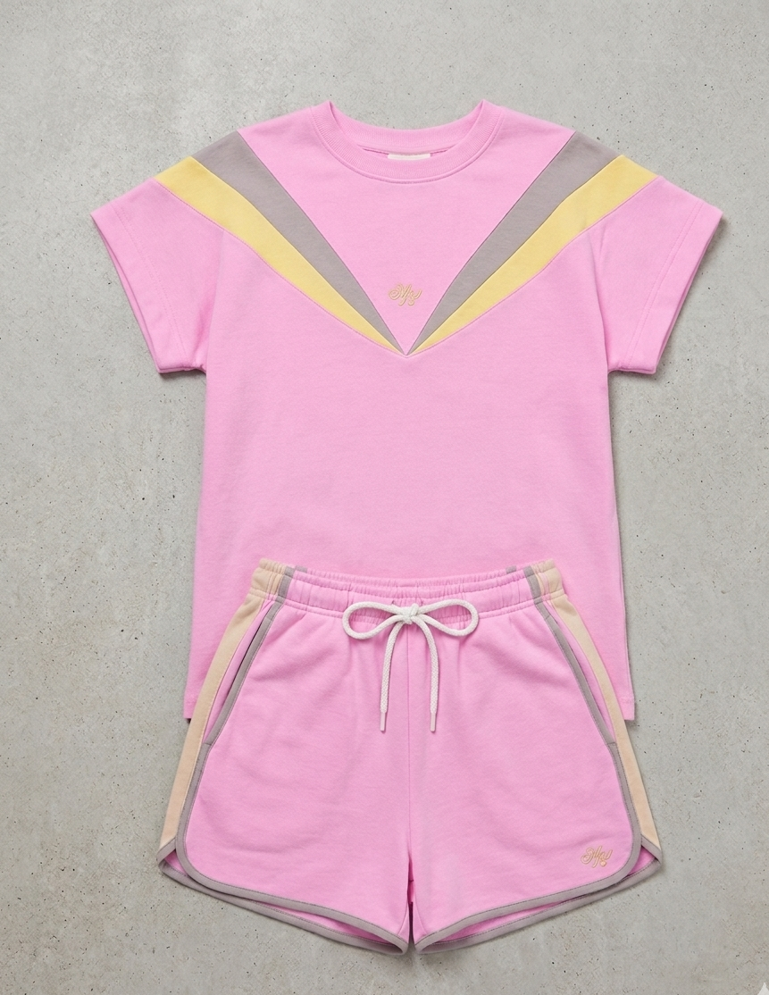 Spirit of the city- womans T-shirt & short set (pink)