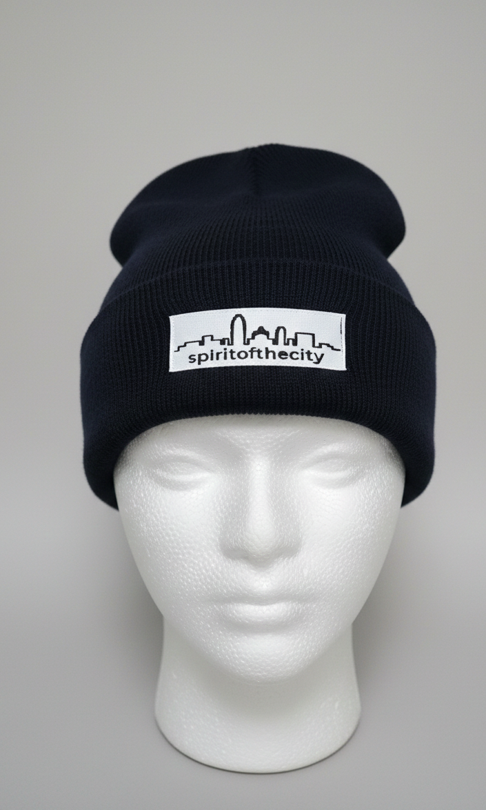 Spirit of the city - navy reflective patch beanie